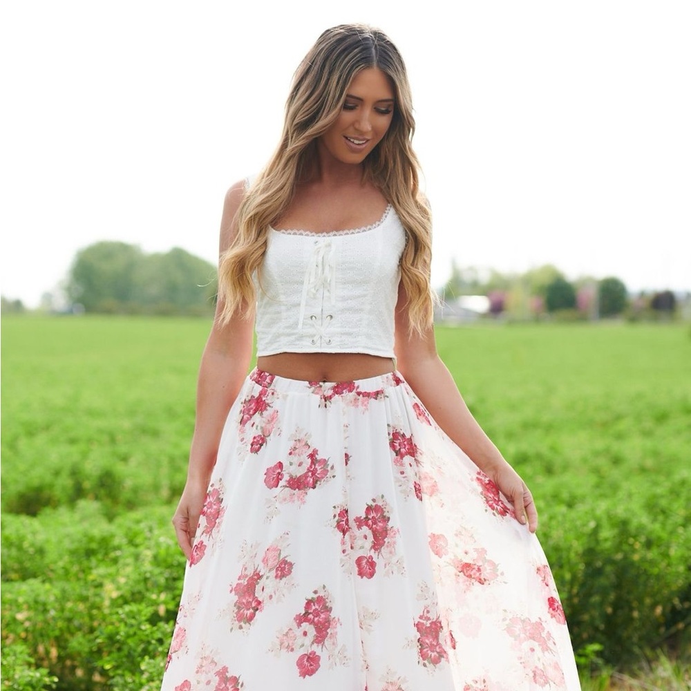 Wild Honey NanaMacs SWEET PERSONALITY CROP TOP (WHITE) MEDIUM